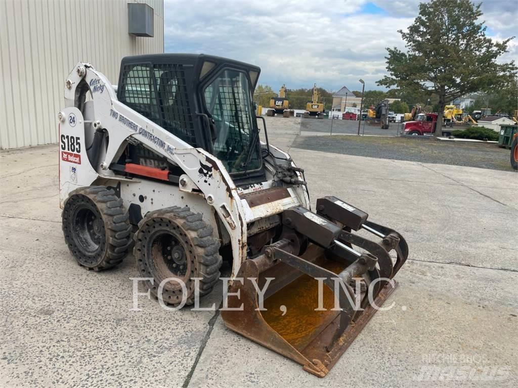 Bobcat S185 Krautuvai su šoniniu pasukimu