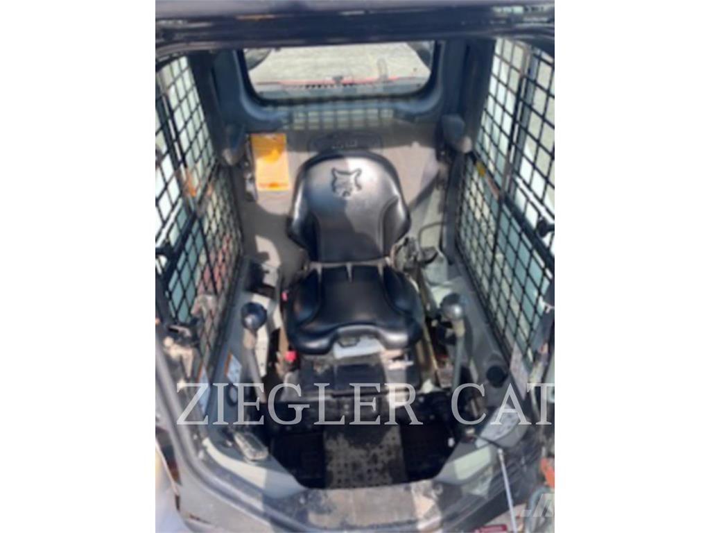 Bobcat S650 Krautuvai su šoniniu pasukimu