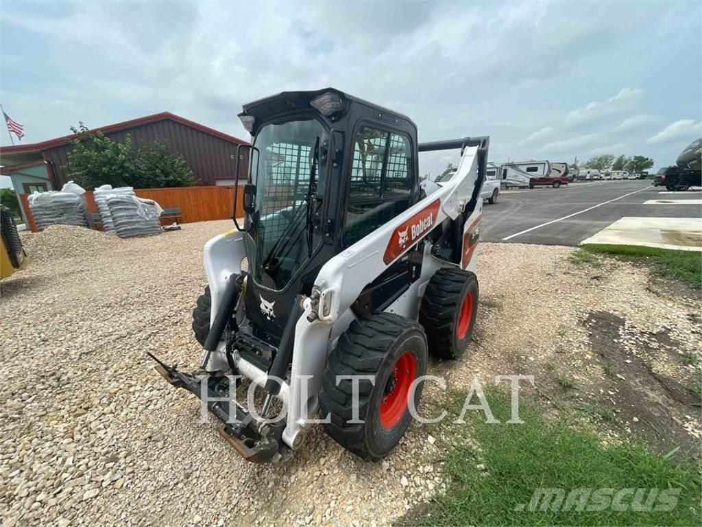 Bobcat S76 Krautuvai su šoniniu pasukimu