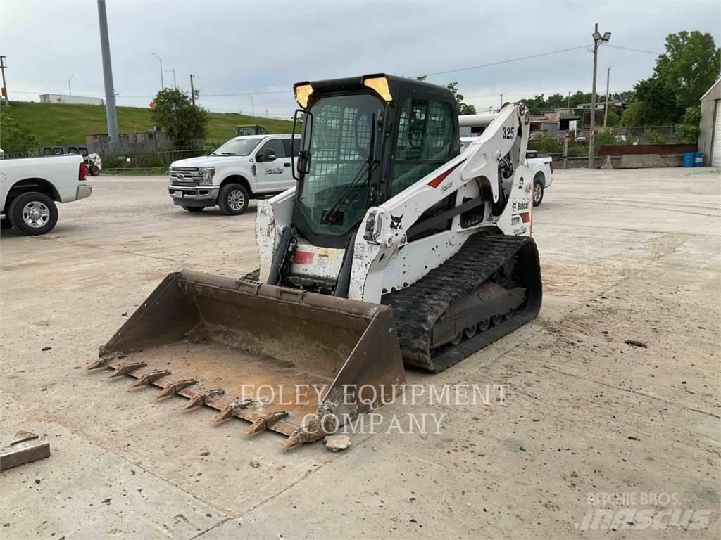 Bobcat T770 Krautuvai su šoniniu pasukimu