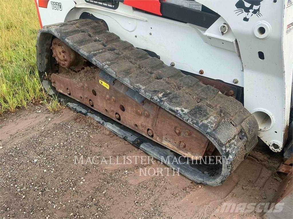 Bobcat T870 Krautuvai su šoniniu pasukimu