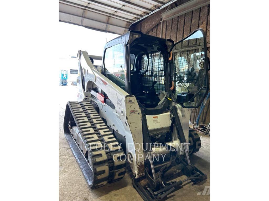 Bobcat T870 Krautuvai su šoniniu pasukimu