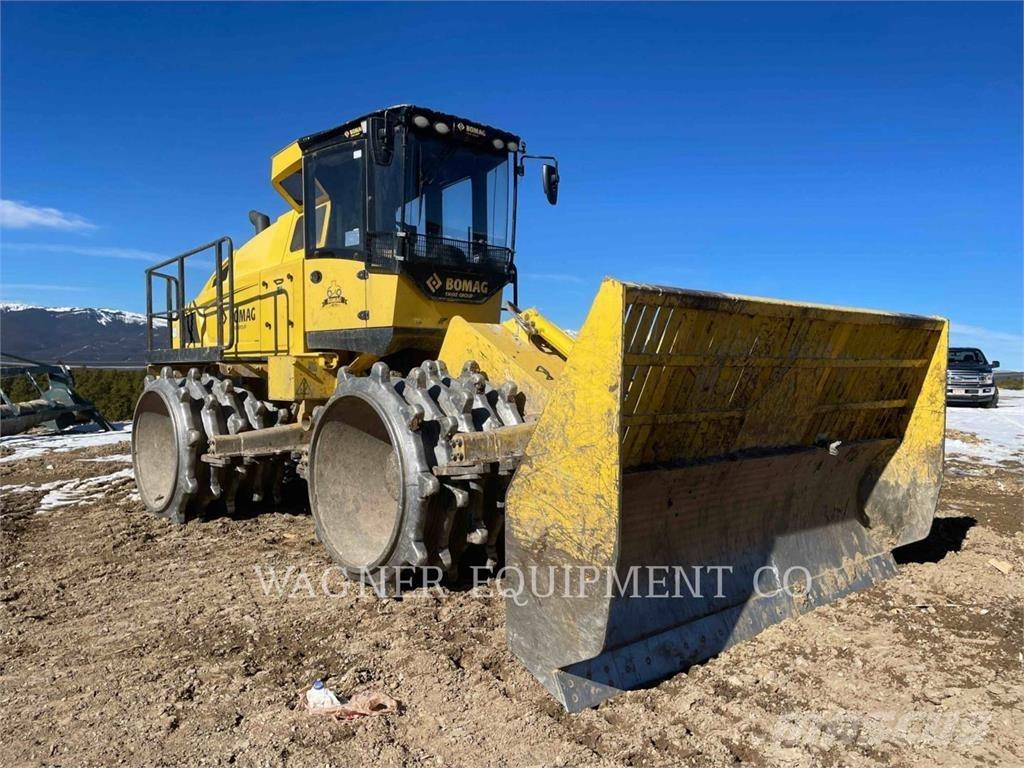 Bomag BC573RB-4 Gruntiniai volai