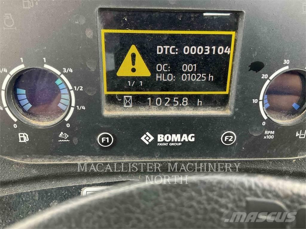 Bomag BW161 Porinių būgnų volai