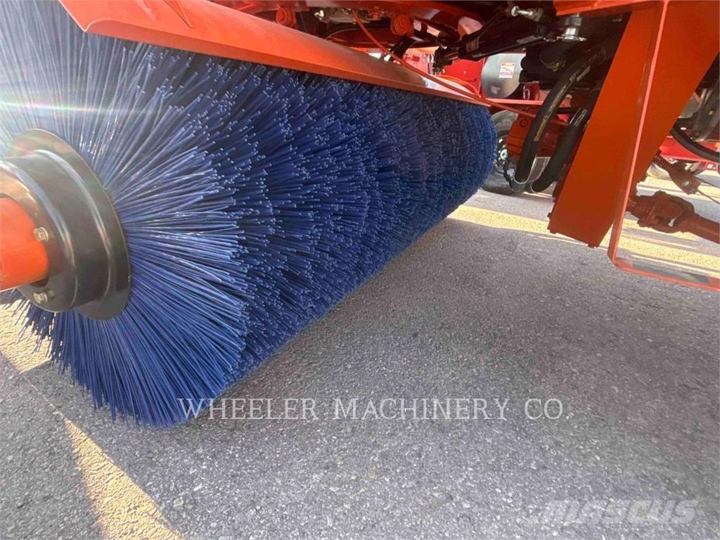 Broce BROOM 4 Šlavimo technika