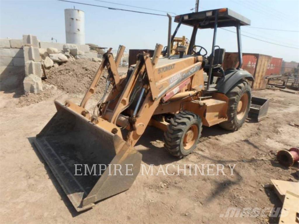 CASE 570LXT Naudoti ratiniai krautuvai
