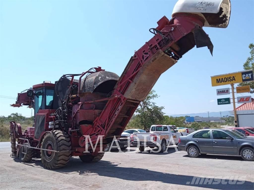 CASE A7000 Miško technika (Harvesteriai)