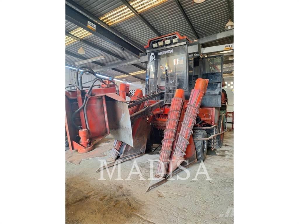 CASE A7000 Miško technika (Harvesteriai)