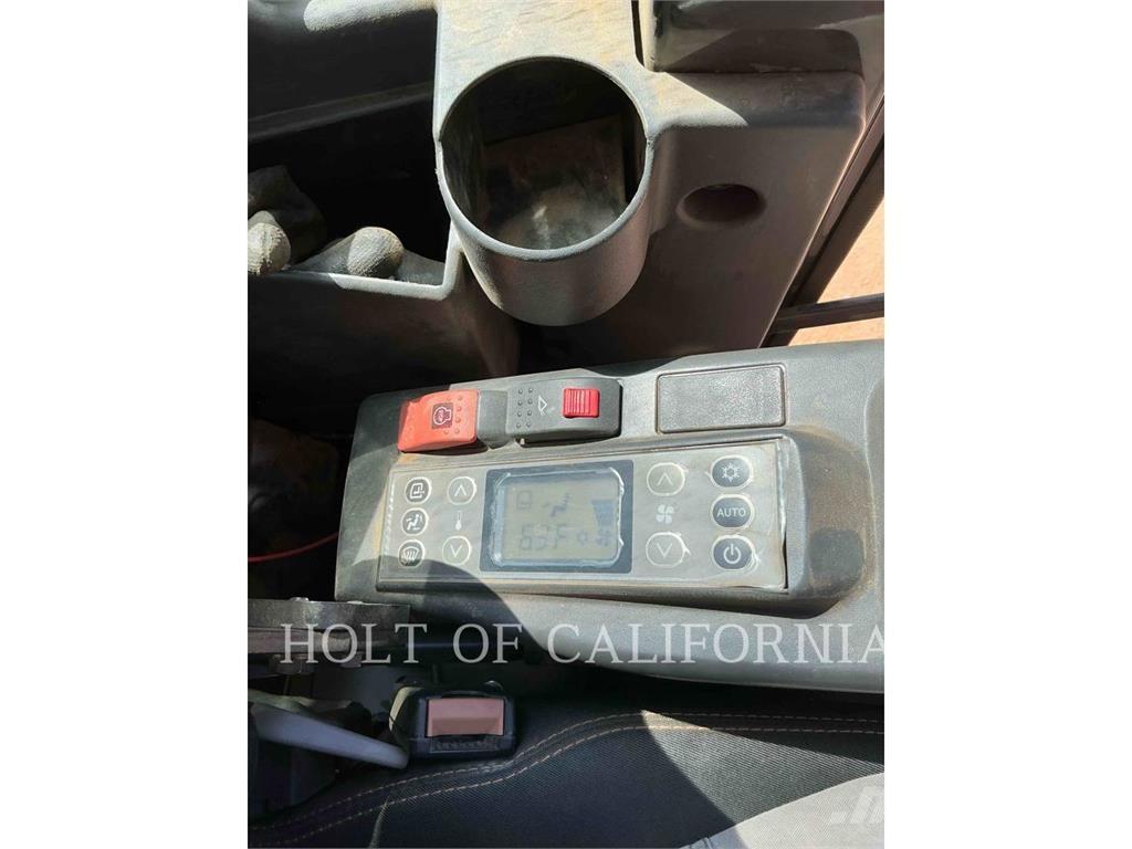 CASE CX80C Vikšriniai ekskavatoriai