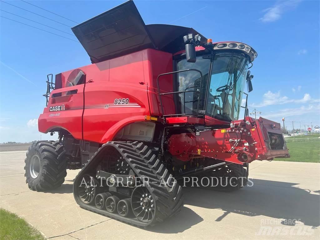 Case IH 8250 Derliaus nuėmimo kombainai