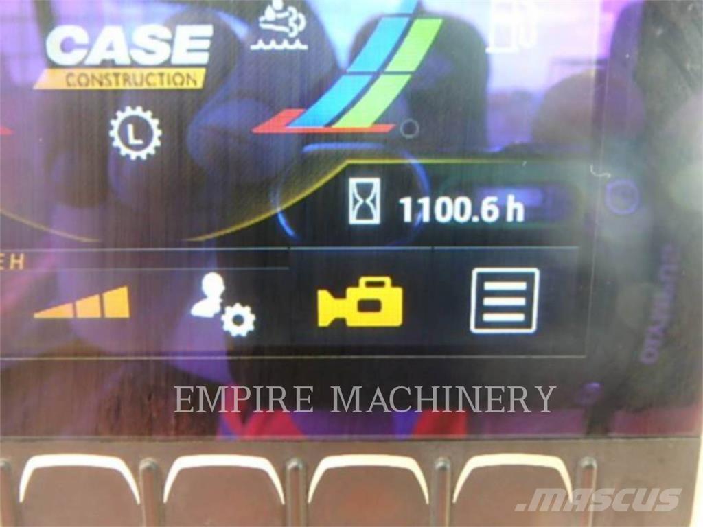 CASE TV620B Krautuvai su šoniniu pasukimu