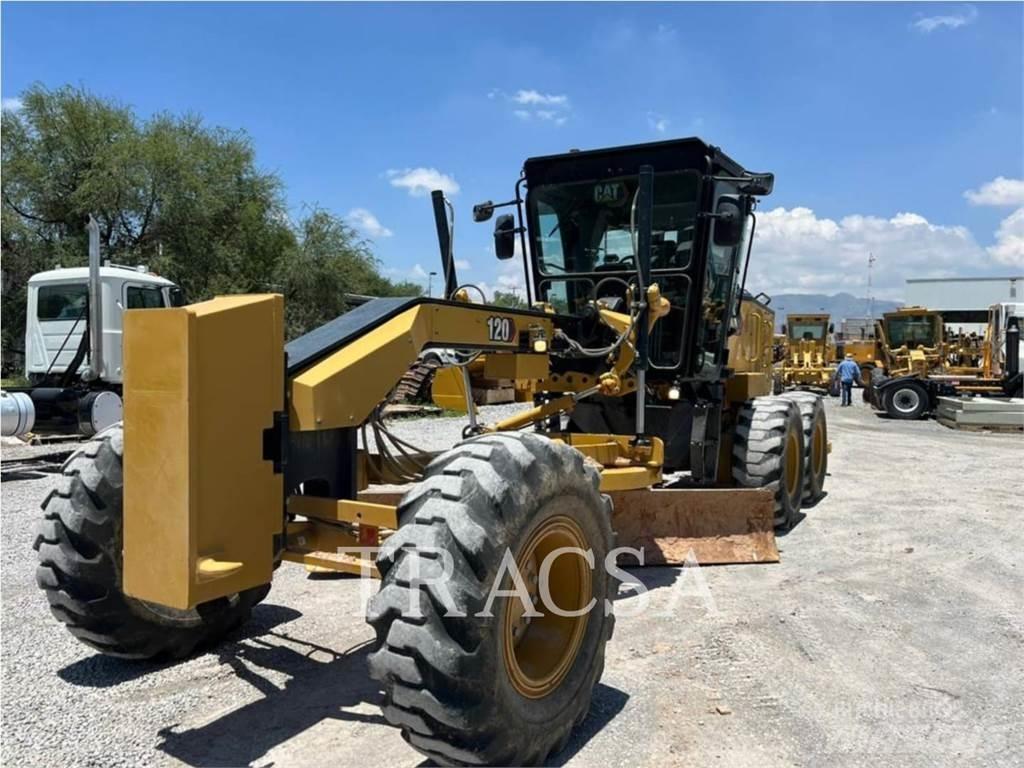 CAT 120 Greideriai