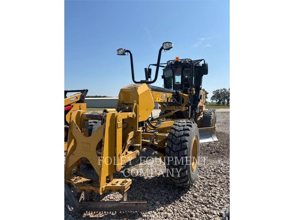 CAT 120-14AWJ Greideriai