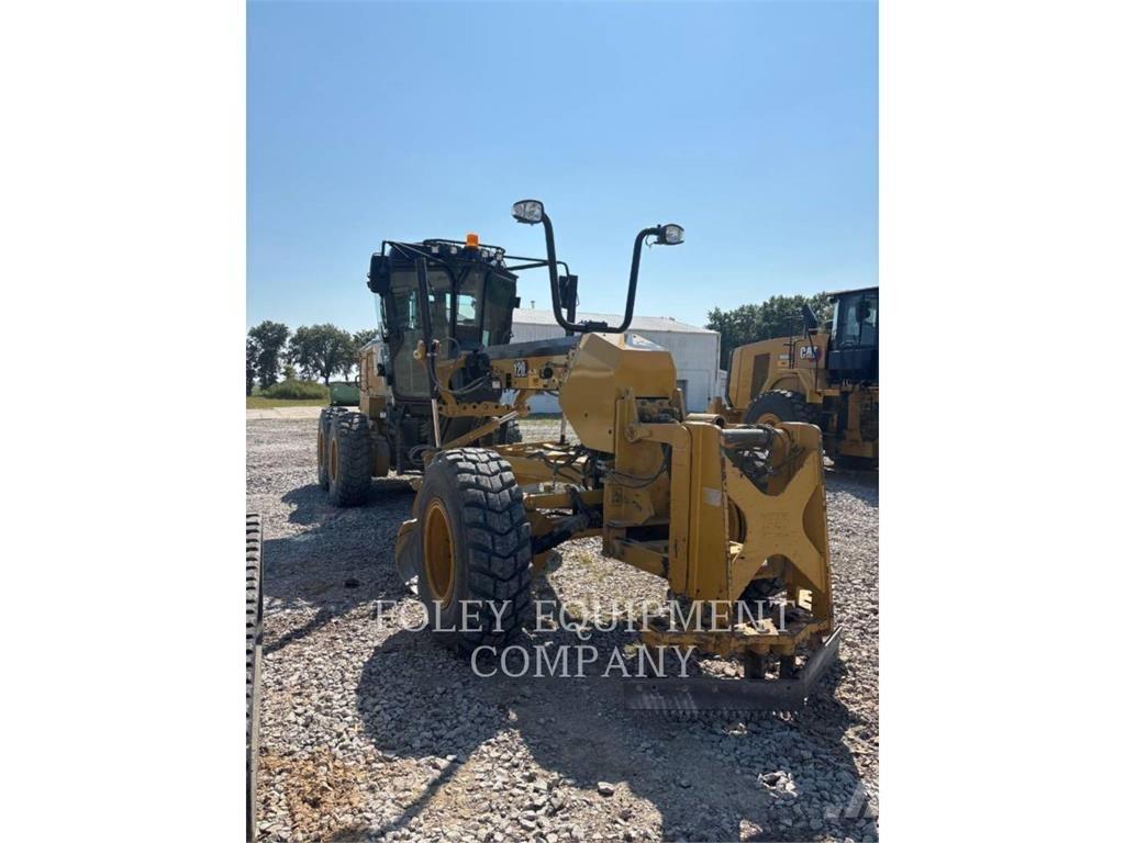 CAT 120-14AWJ Greideriai