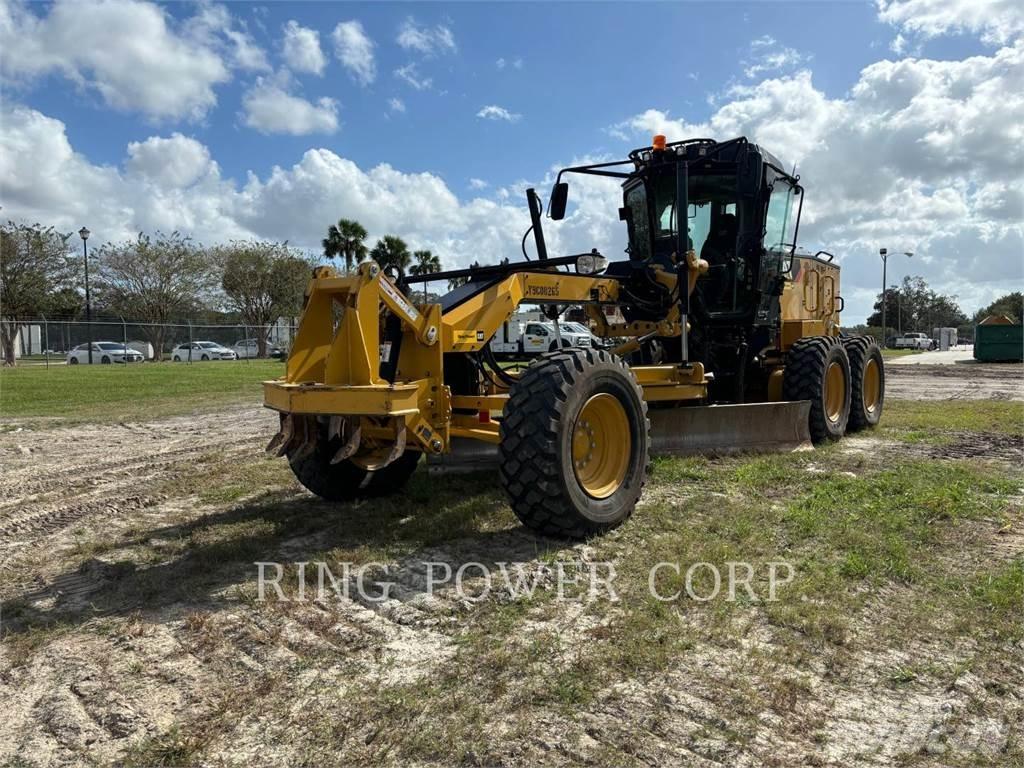 CAT 120 JOY Greideriai