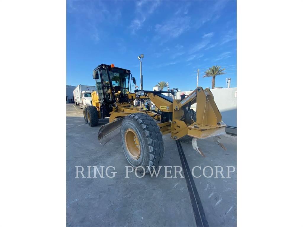 CAT 120 LVR Greideriai