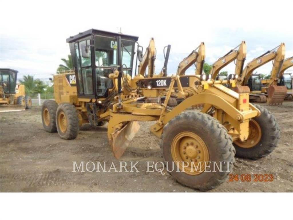 CAT 120K Greideriai