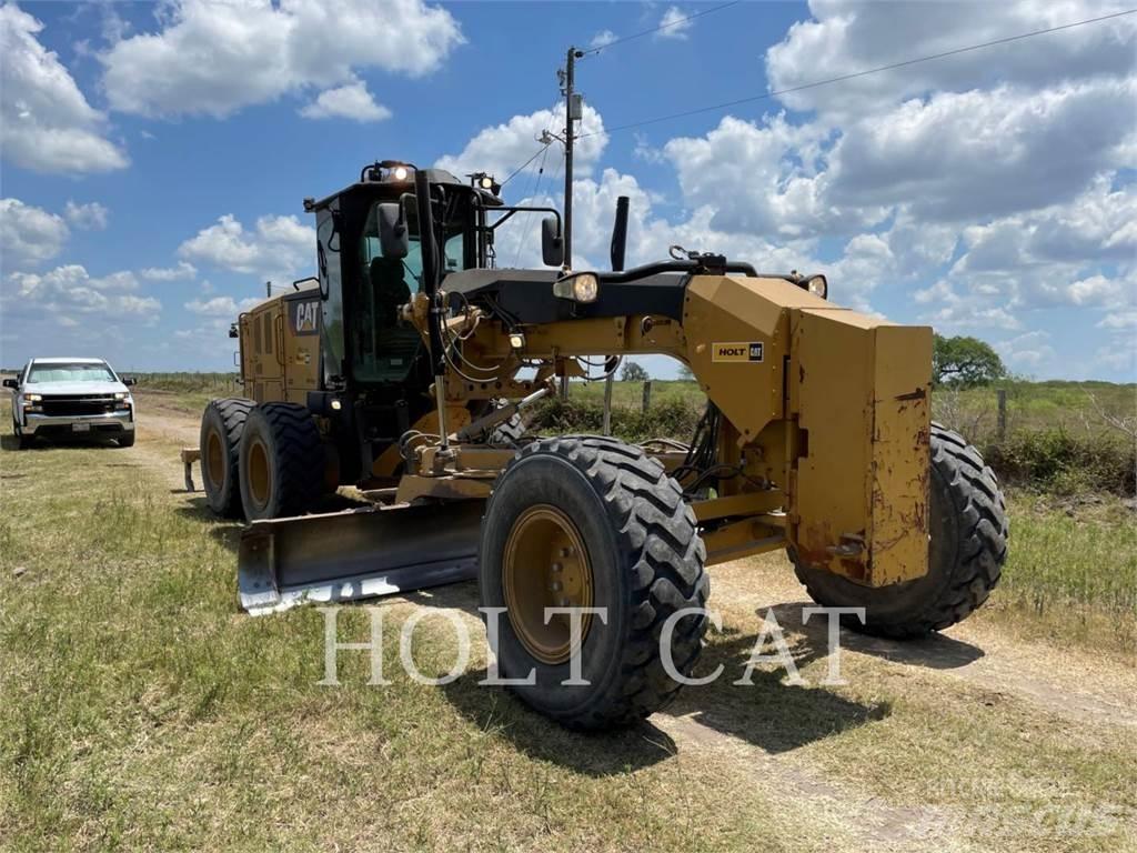 CAT 120M2 Greideriai