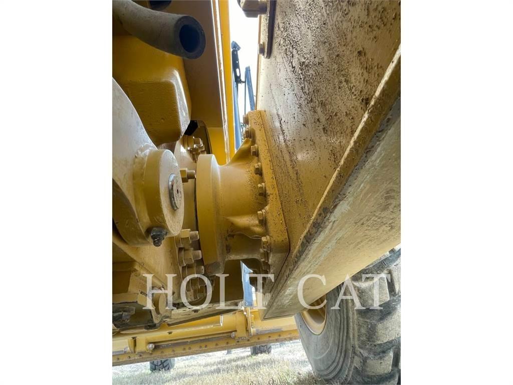 CAT 120M2 Greideriai