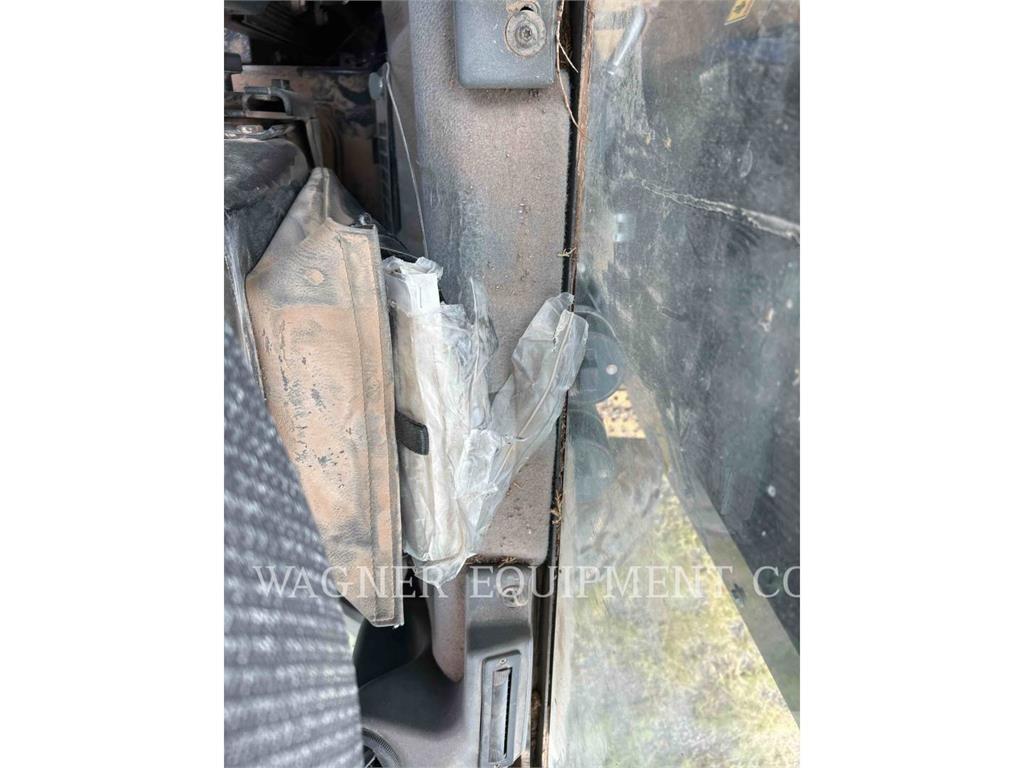 CAT 120M2 AWD Greideriai