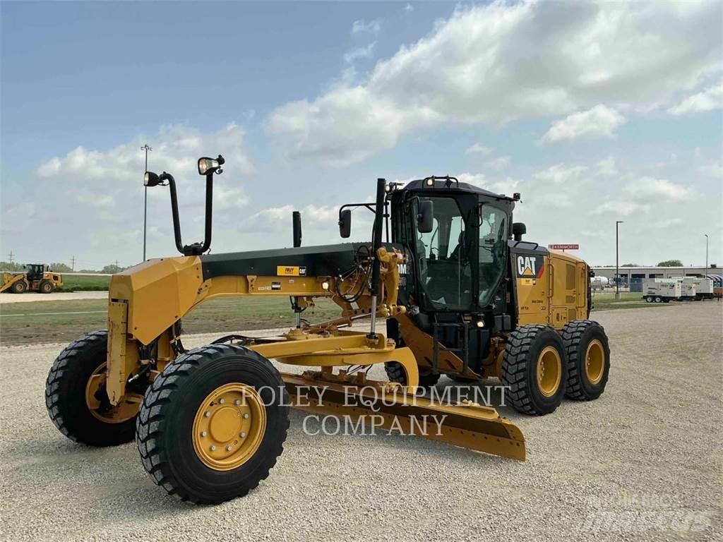 CAT 120M2AWD Greideriai