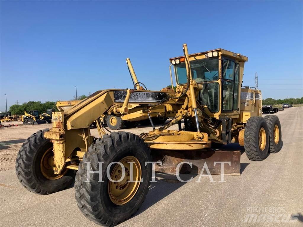 CAT 12HNA Greideriai