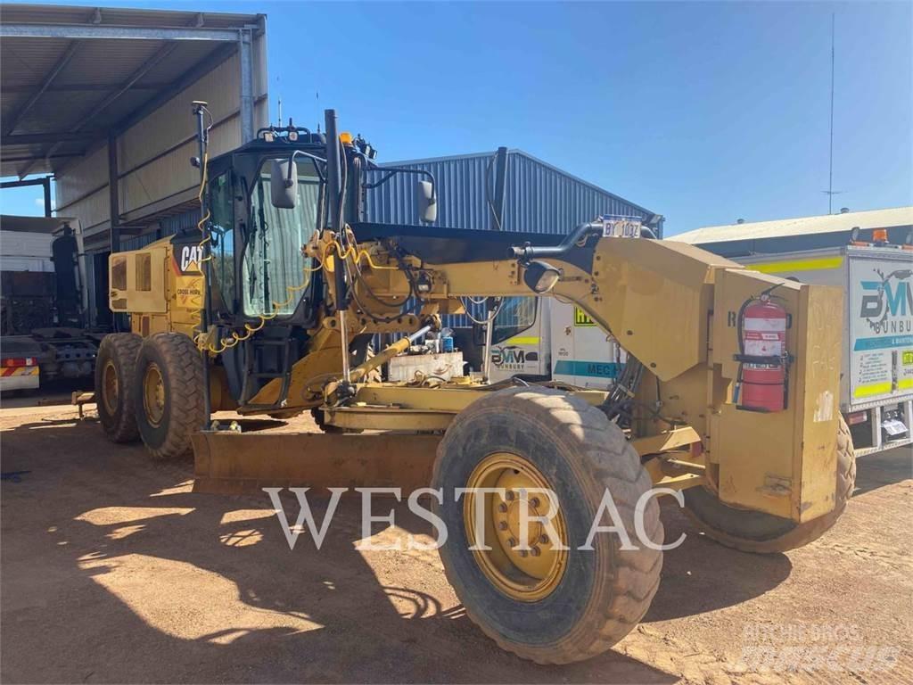 CAT 12M Greideriai
