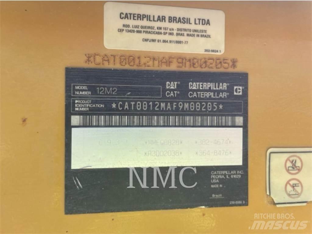 CAT 12M Greideriai