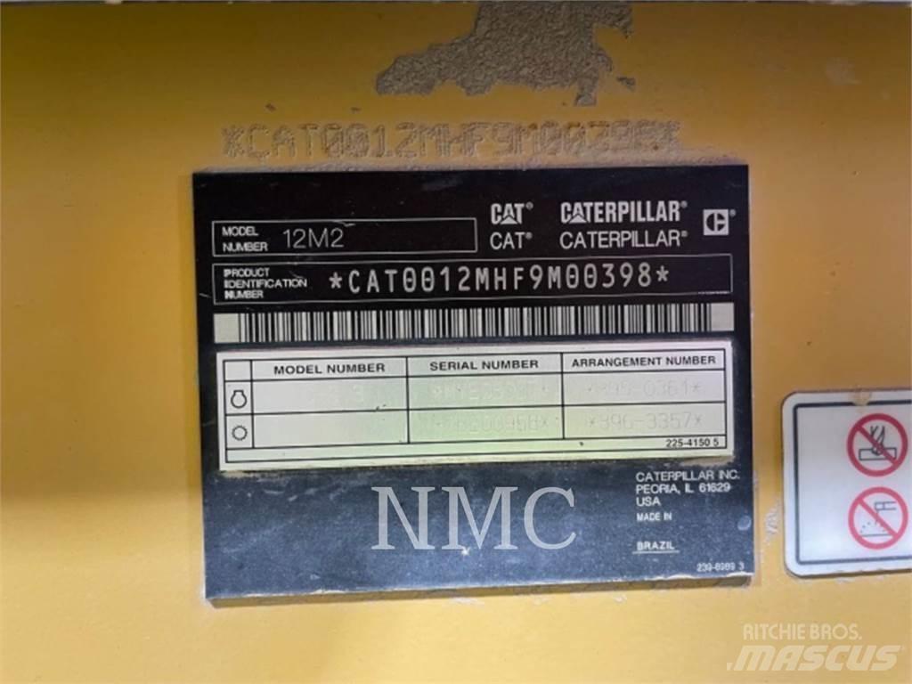 CAT 12M2 Greideriai