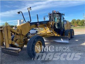 CAT 12M3 Greideriai