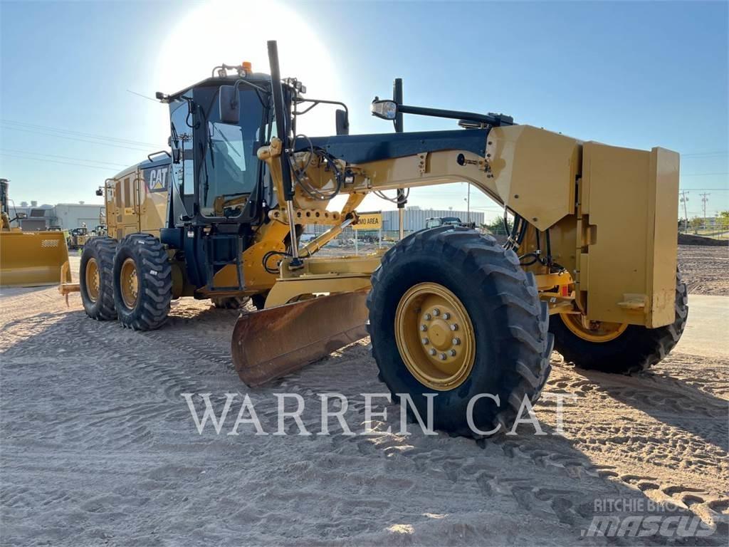 CAT 12M3 Greideriai