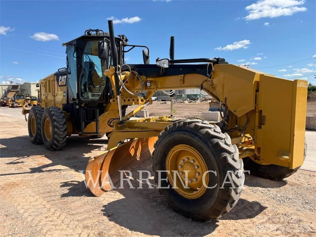 CAT 12M3 Greideriai