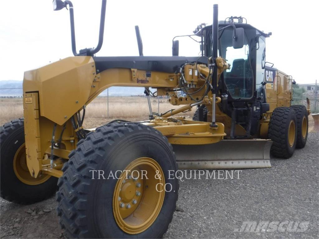 CAT 12M3 Greideriai