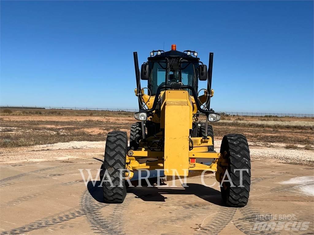 CAT 12M3 Greideriai