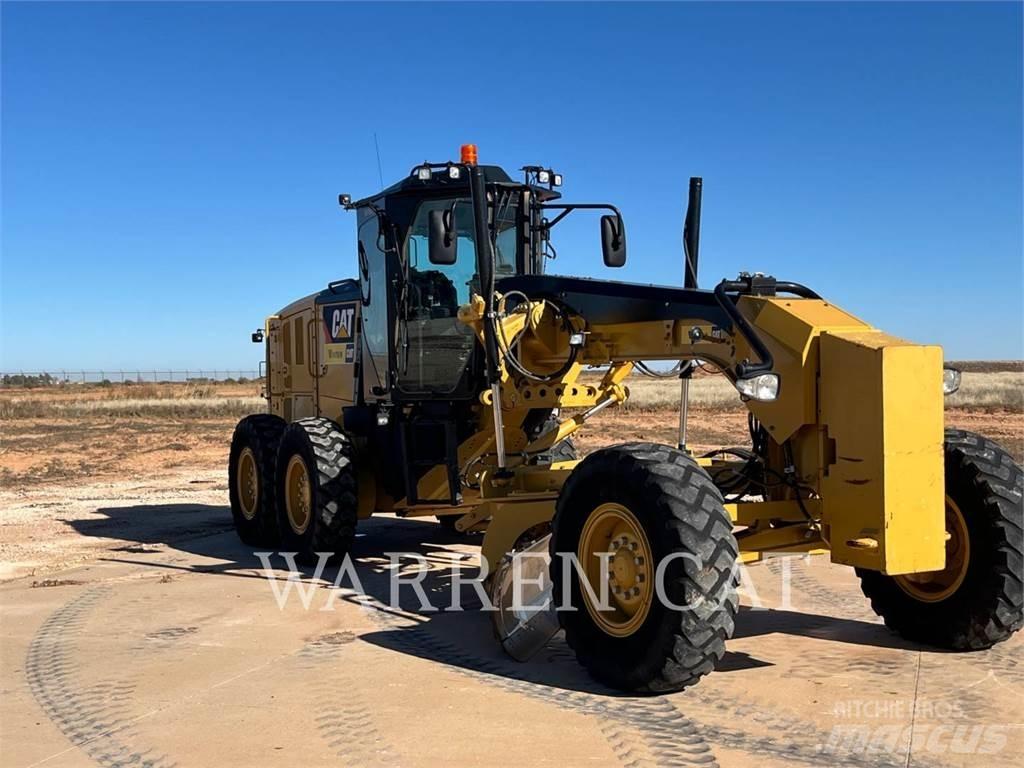 CAT 12M3 Greideriai