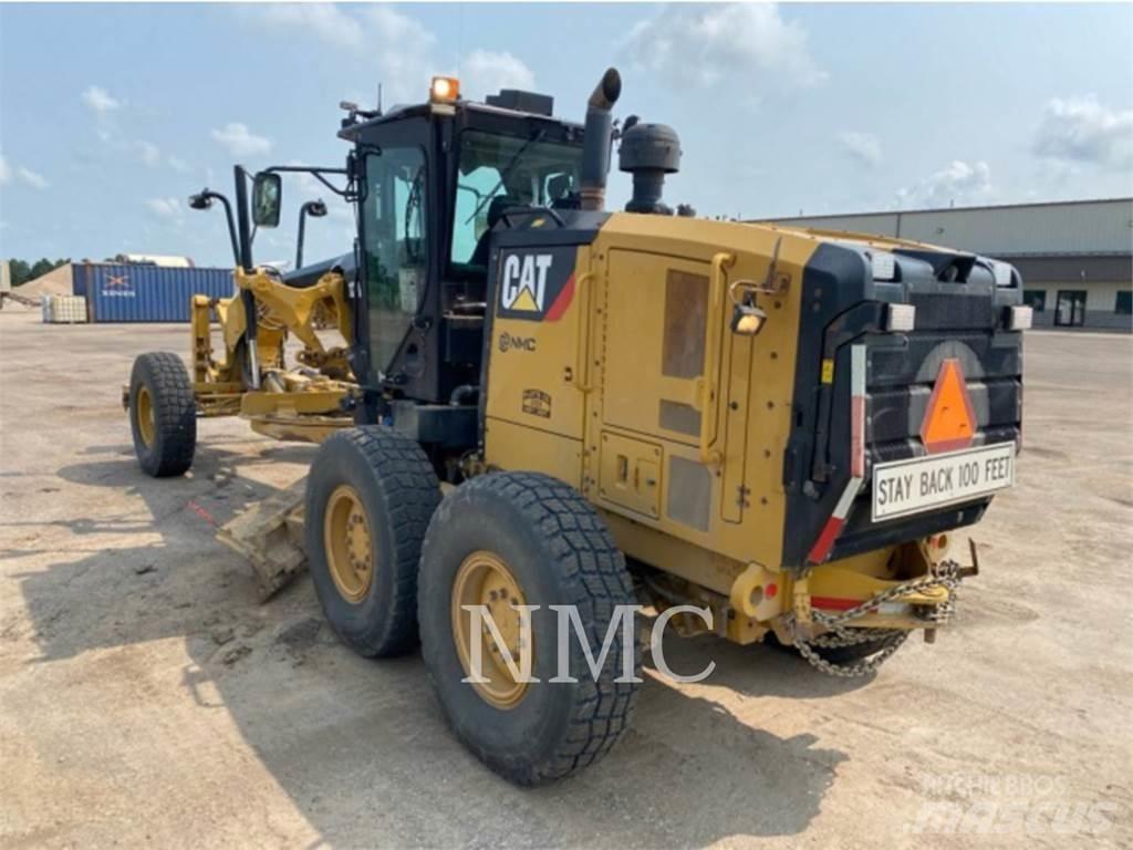 CAT 12M3 Greideriai