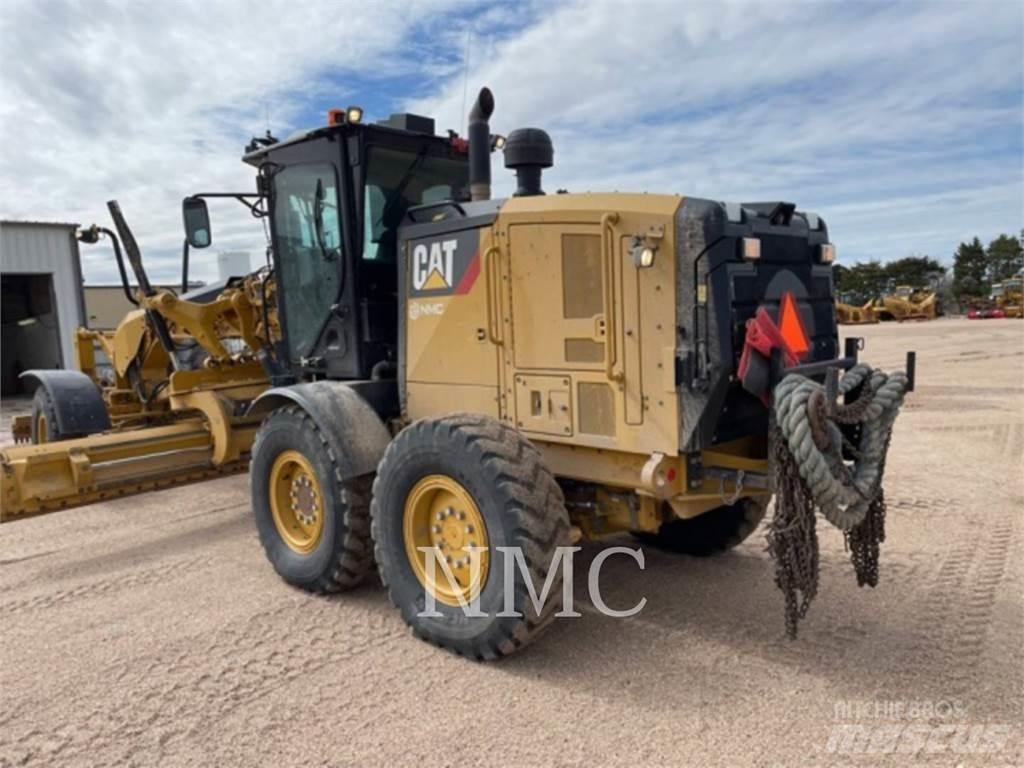 CAT 12M3 Greideriai