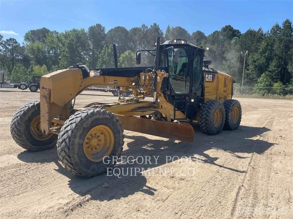 CAT 12M3 Greideriai