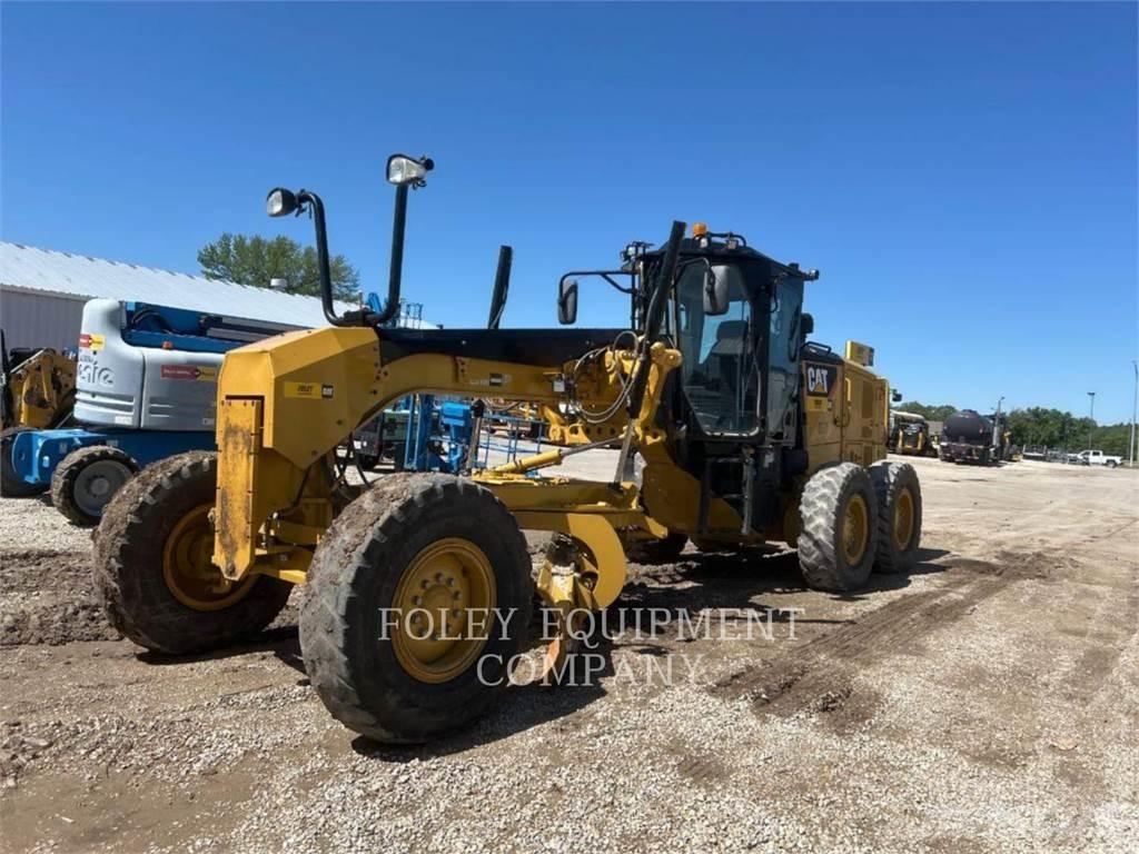 CAT 12M3 Greideriai