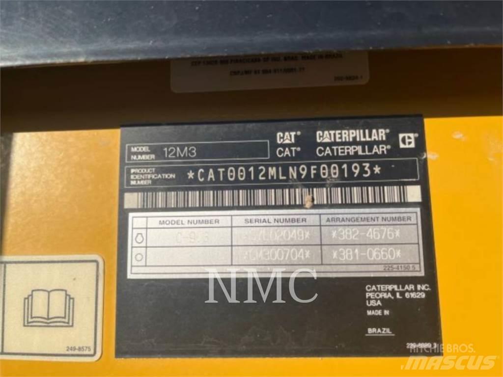 CAT 12M3 Greideriai
