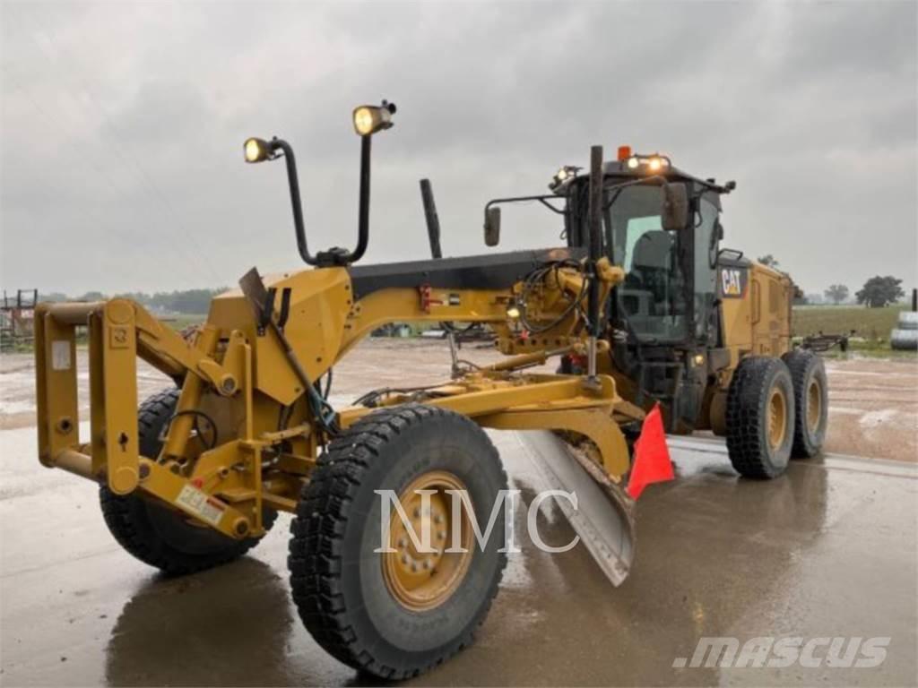 CAT 12M3 Greideriai