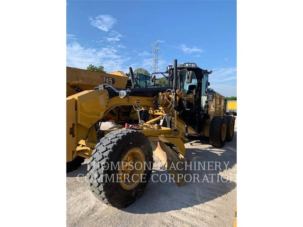 CAT 12M3 Greideriai