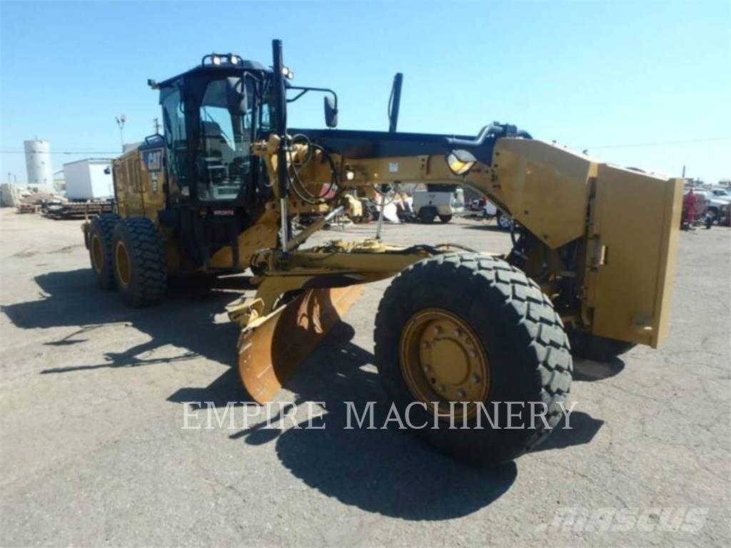 CAT 12M3 AWD Greideriai