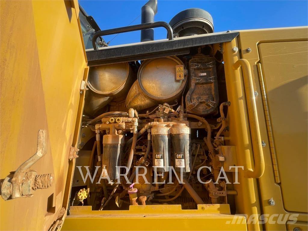 CAT 12M3 AWD Greideriai