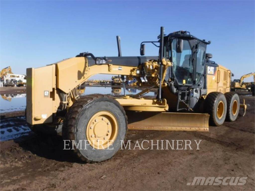CAT 12M3 AWD Greideriai