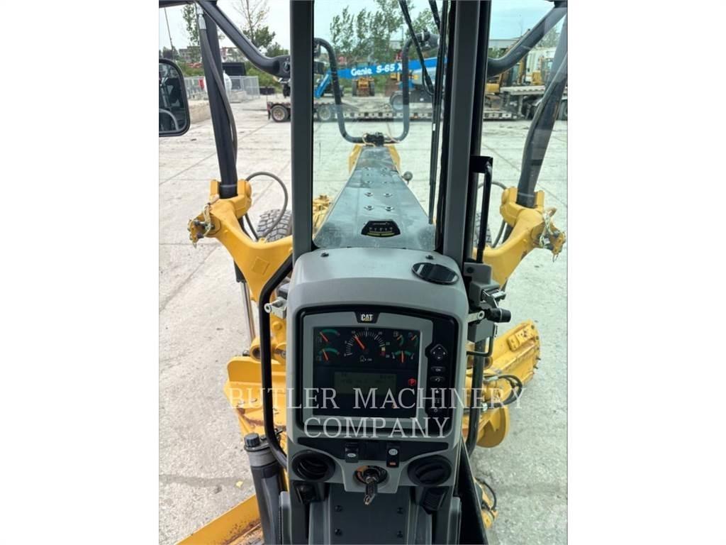 CAT 12M3AWD Greideriai
