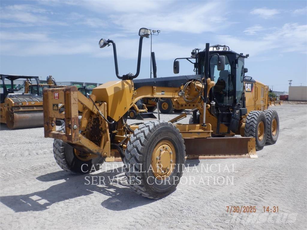 CAT 12M3AWD Greideriai