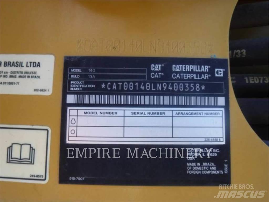 CAT 140-13 Greideriai