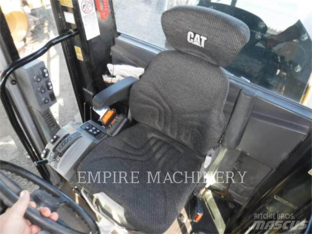 CAT 140-13 Greideriai