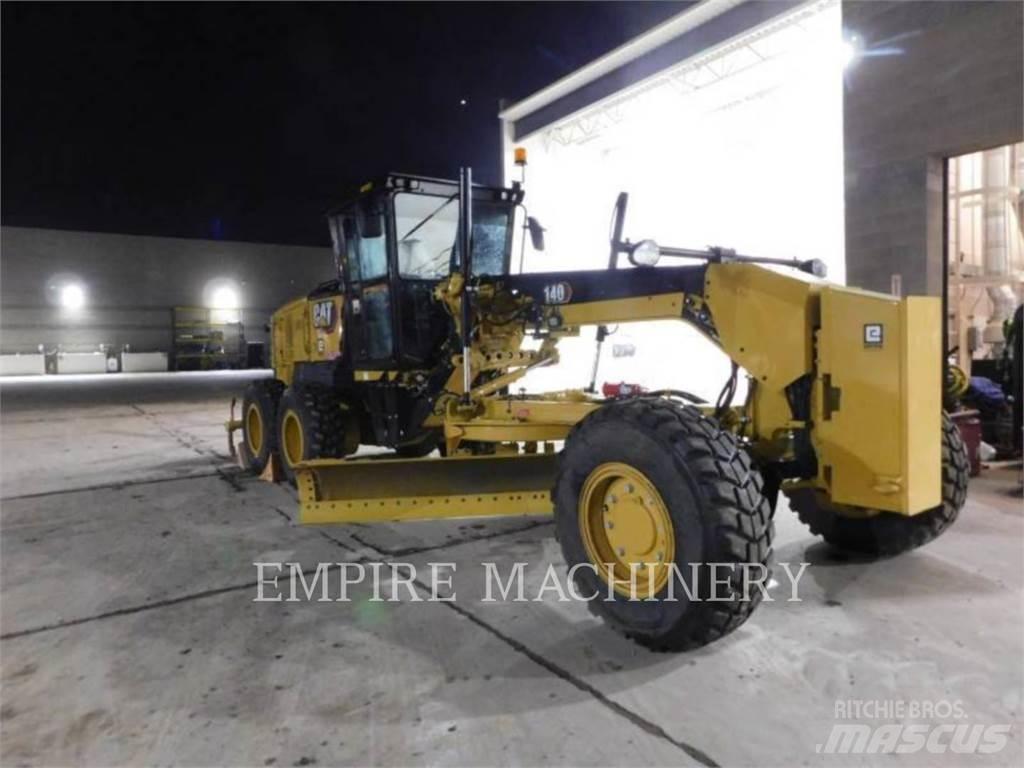 CAT 140-13 AWD Greideriai